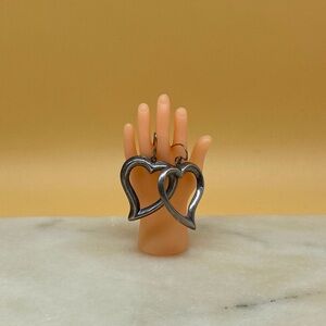 Vintage sculptural heart shape earrings silver 925 - 00G043